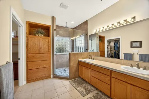 3388 Creek View Drive Medford OR 97504