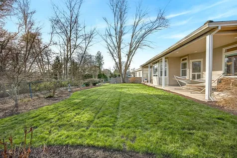 3388 Creek View Drive Medford OR 97504
