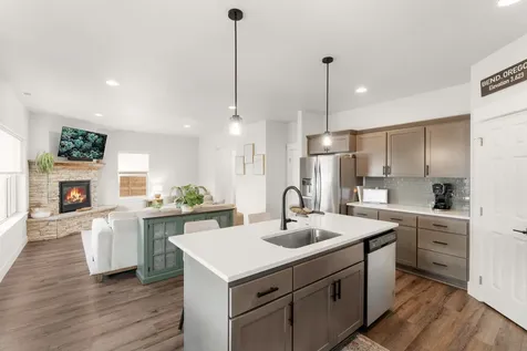 20608 Rolen Avenue Bend OR 97702
