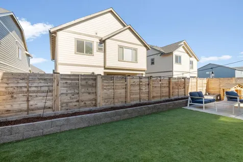 20608 Rolen Avenue Bend OR 97702