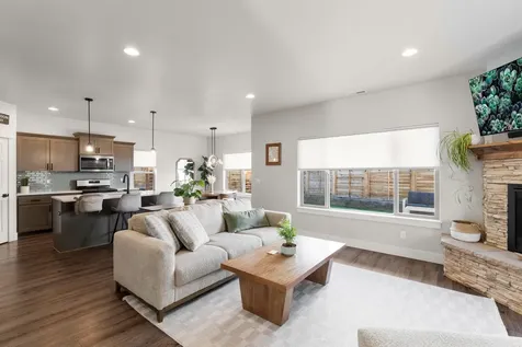 20608 Rolen Avenue Bend OR 97702