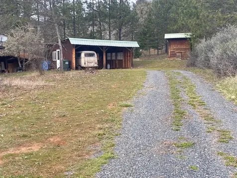 282 Reagor Lane Cave Junction OR 97523