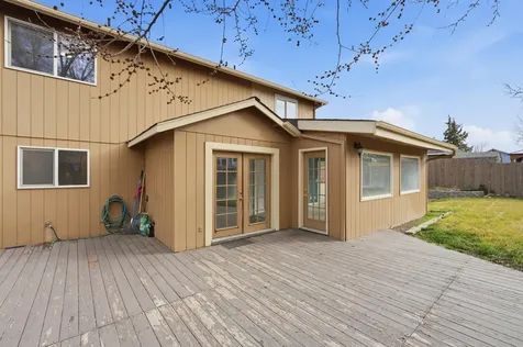2917 SW 37th Court Redmond OR 97756