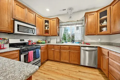 16 Portabello Way Eagle Point OR 97524