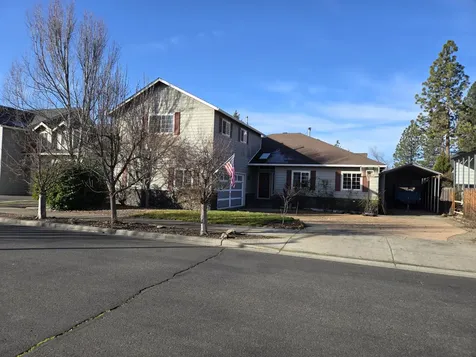16 Portabello Way Eagle Point OR 97524
