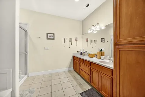 16 Portabello Way Eagle Point OR 97524