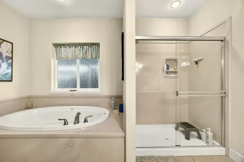 16 Portabello Way Eagle Point OR 97524