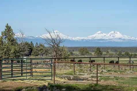 2441 SW Minson Road Powell Butte OR 97753