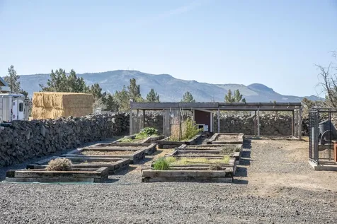 2441 SW Minson Road Powell Butte OR 97753