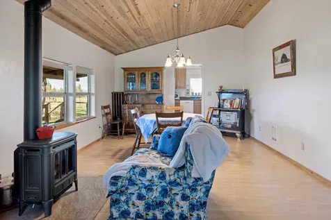 2441 SW Minson Road Powell Butte OR 97753