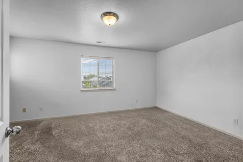 20560 Boyd Court Bend OR 97701