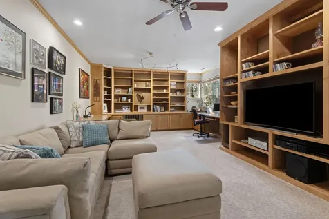 2526 NW Locke Court Bend OR 97703