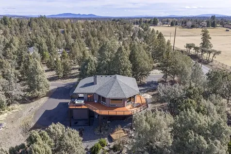 19496 Tumalo Reservoir Road Bend OR 97703