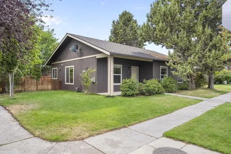 61210 Larkspur Loop Bend OR 97702