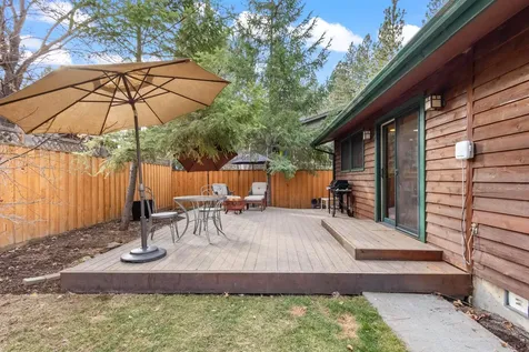 1817 SW Knoll Avenue Bend OR 97702