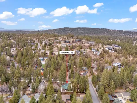 1817 SW Knoll Avenue Bend OR 97702
