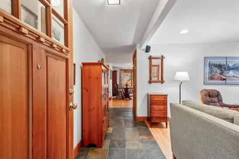 1817 SW Knoll Avenue Bend OR 97702