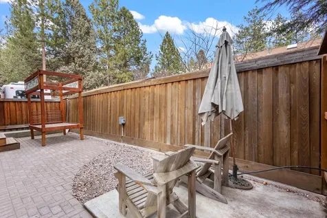 1817 SW Knoll Avenue Bend OR 97702