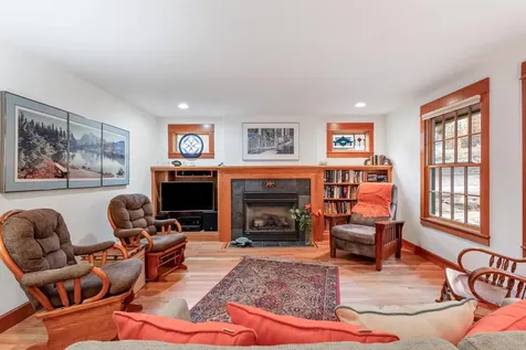1817 SW Knoll Avenue Bend OR 97702