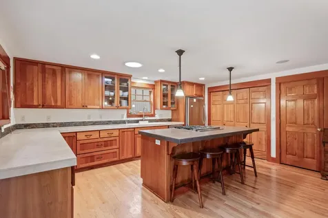 1817 SW Knoll Avenue Bend OR 97702