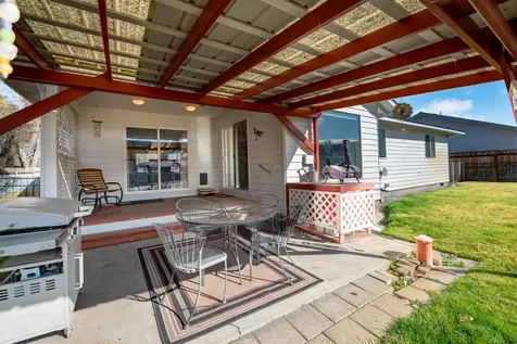 992 SE 2nd Street Prineville OR 97754