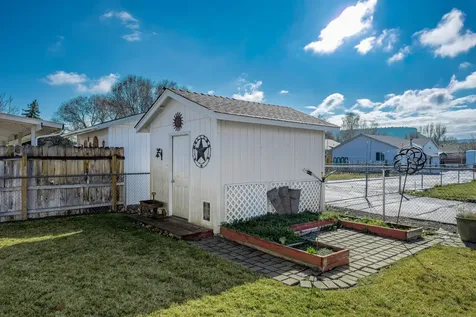 992 SE 2nd Street Prineville OR 97754