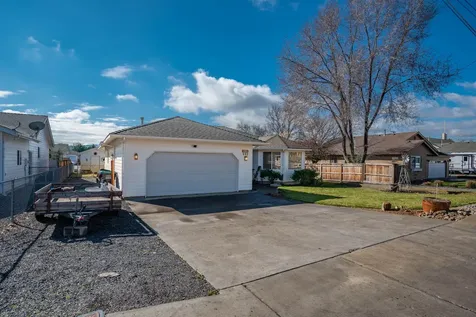 992 SE 2nd Street Prineville OR 97754