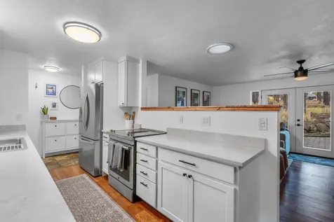 60140 Agate Road Bend OR 97702