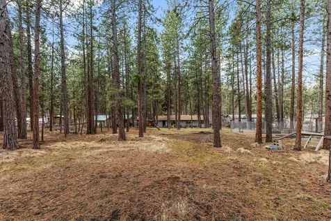 60140 Agate Road Bend OR 97702