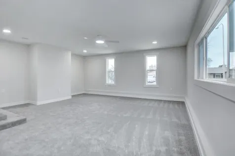 1418 Coquette Street Medford OR 97504