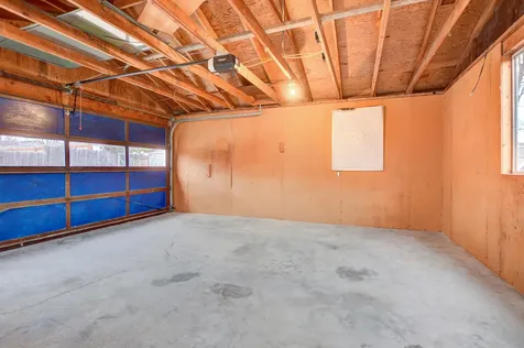 1418 Coquette Street Medford OR 97504