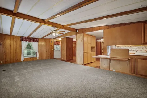 1077 Lee Roze Lane Grants Pass OR 97527