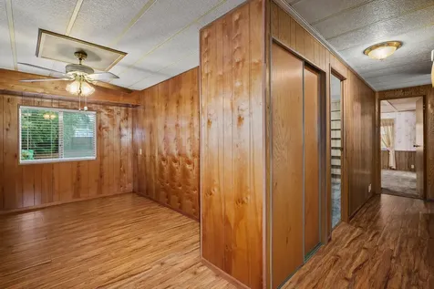 1077 Lee Roze Lane Grants Pass OR 97527