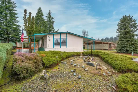 1077 Lee Roze Lane Grants Pass OR 97527
