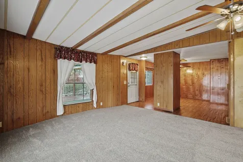 1077 Lee Roze Lane Grants Pass OR 97527