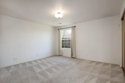 1766 S Holly Street Medford OR 97501