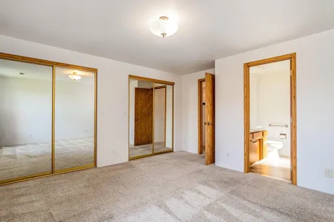 1766 S Holly Street Medford OR 97501