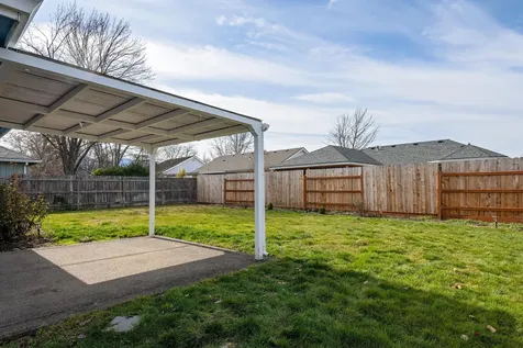 1766 S Holly Street Medford OR 97501