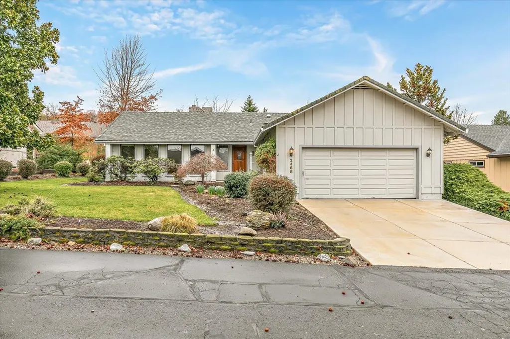 2468 Republic Way Medford OR 97504