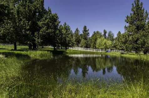 61445 Gosney Road Bend OR 97702