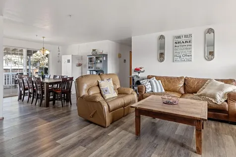 2934 NE Wells Acres Road Bend OR 97701