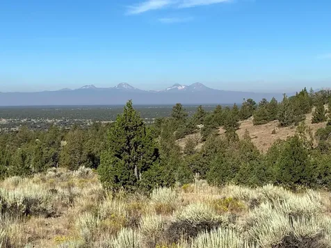 SW Pinnacle Court Powell Butte OR 97753