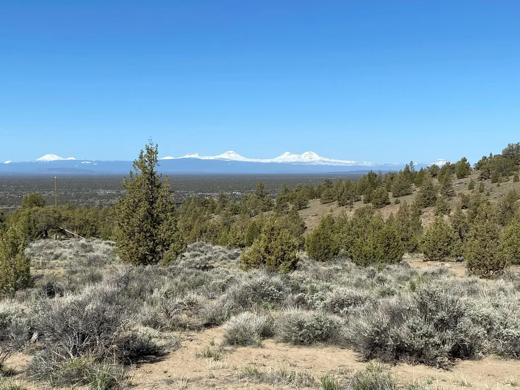 SW Pinnacle Court Powell Butte OR 97753