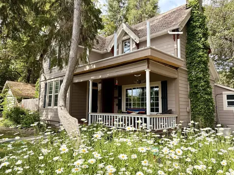 3072 Griffin Creek Road Medford OR 97501
