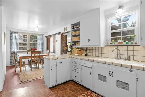 3072 Griffin Creek Road Medford OR 97501