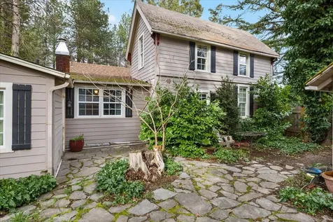 3072 Griffin Creek Road Medford OR 97501