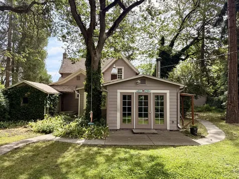 3072 Griffin Creek Road Medford OR 97501