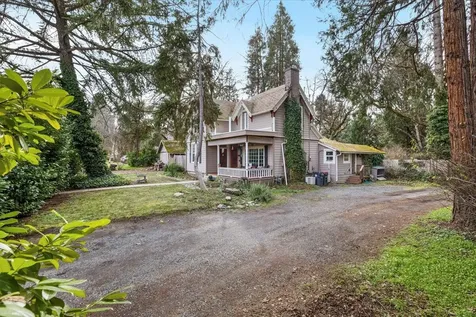 3072 Griffin Creek Road Medford OR 97501