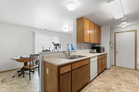 331 N 8th Street Central Point OR 97502