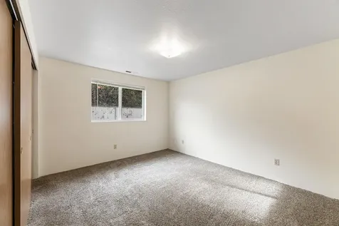 331 N 8th Street Central Point OR 97502